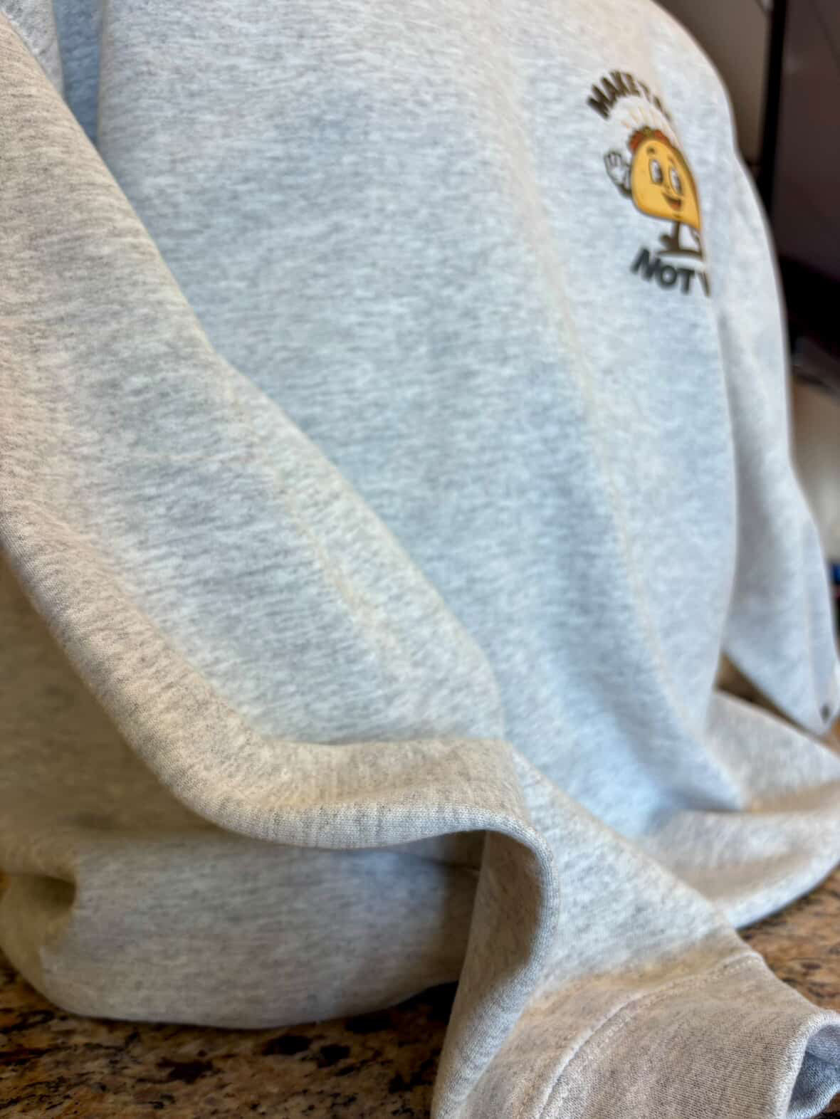 Make tacos not war - crewneck