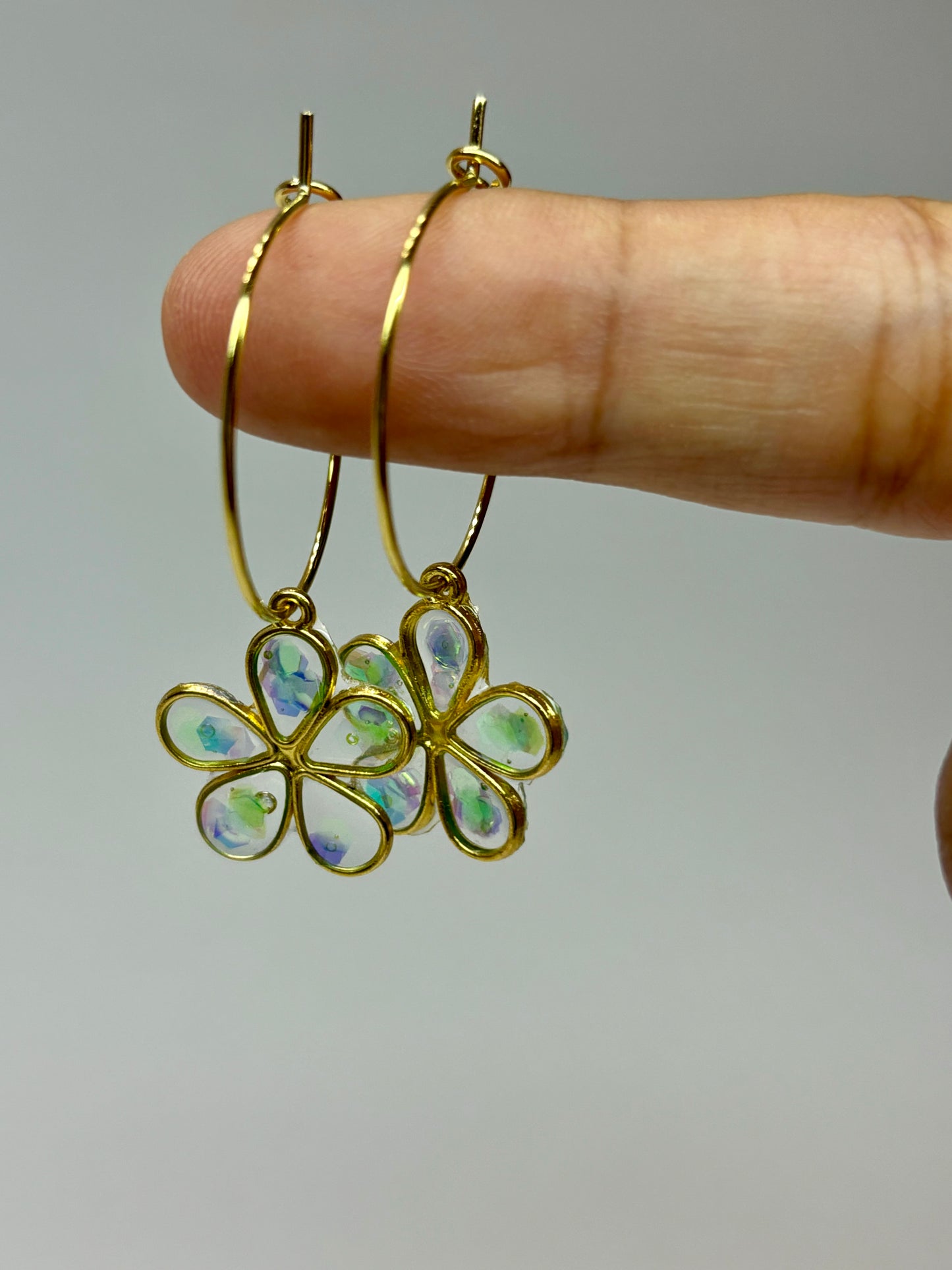 18k Hoops with cute flower