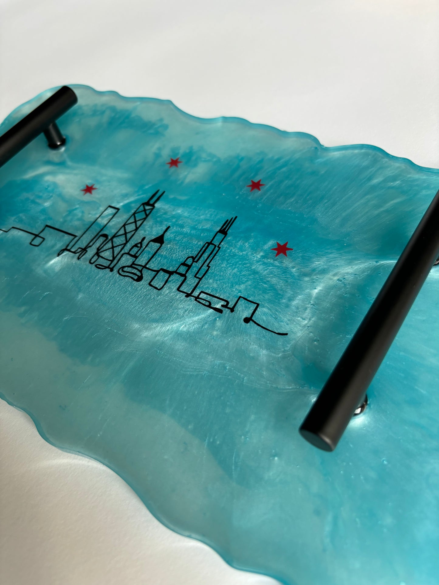 Chicago Skyline Serving Tray with Black Handlebars